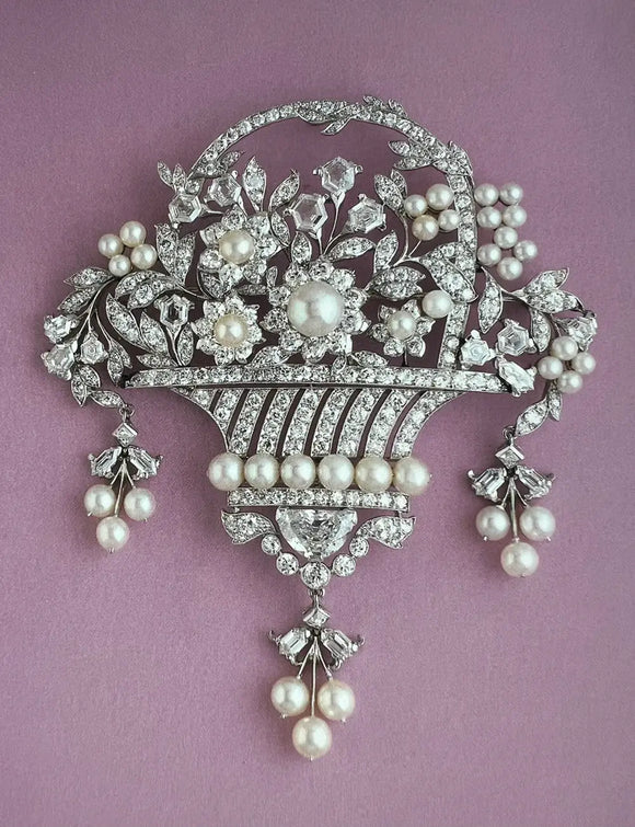 American Jewelry: Glamour and Tradition