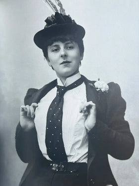 The Tie: A Global History - 0